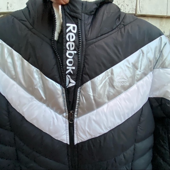 Reebok Puffer Women’s Coat - Picture 2 of 7